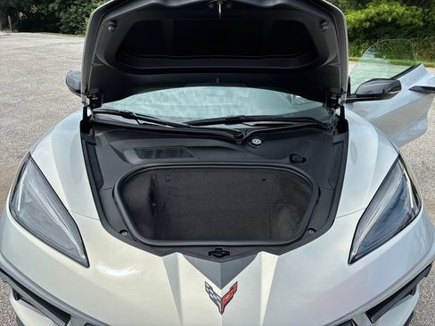 Used 2023 Chevrolet Corvette Stingray Coupe RWD image 21