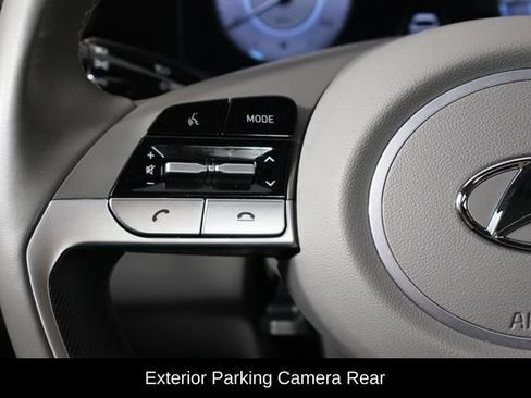 Used 2023 Hyundai Elantra SEL w/ Convenience Package image 8