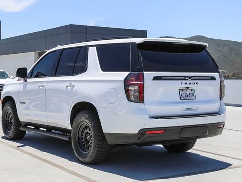 Used 2023 Chevrolet Tahoe Z71 w/ Luxury Package AWD/4WD image 4