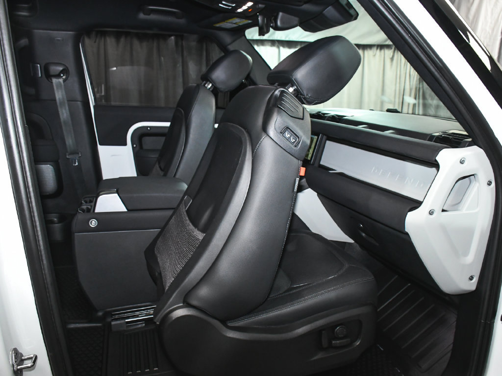Used 2023 Land Rover Defender 90 X-Dynamic SE AWD/4WD image 53