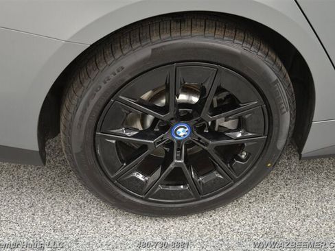 Used 2023 BMW i4 eDrive35 w/ Premium Package RWD image 47