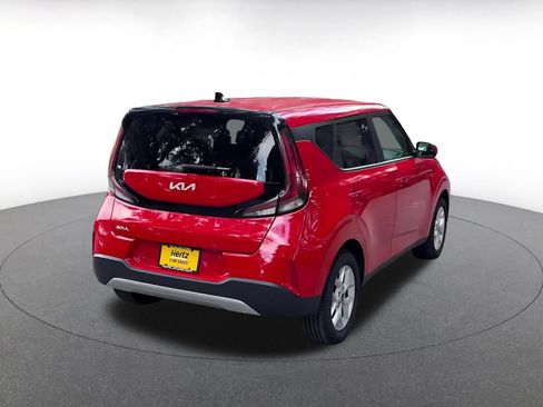 Used 2025 Kia Soul LX w/ LX Technology Package FWD image 15