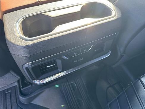 New 2026 GMC Sierra 2500 Denali Ultimate w/ LPO, Black Badging Package image 16