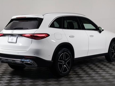 New 2026 Mercedes-Benz GLC 300 image 2