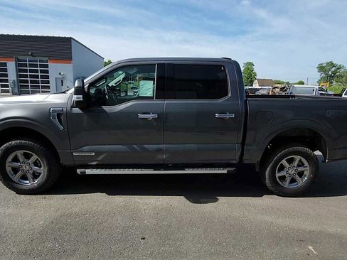 New 2025 Ford F150 XLT w/ Equipment Group 301A Standard image 5