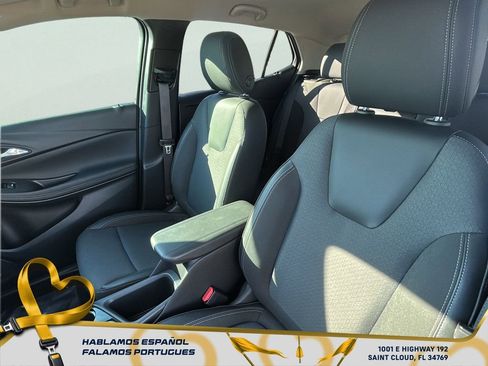 Used 2022 Buick Encore GX Select image 22
