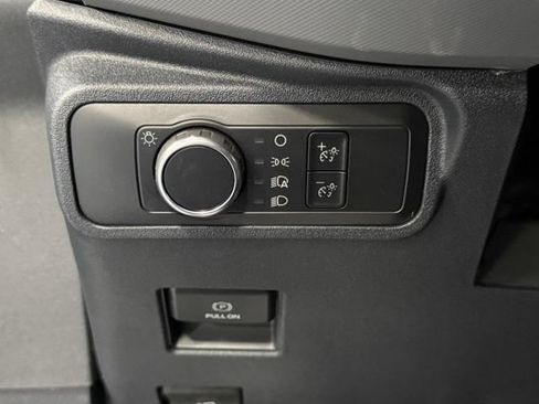 Used 2022 Ford Bronco 4-Door AWD/4WD image 11