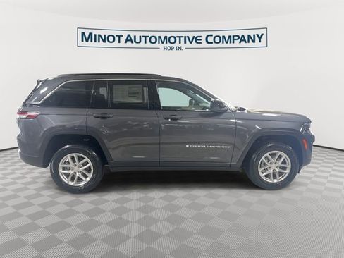 New 2026 Jeep Grand Cherokee Laredo X AWD/4WD image 9