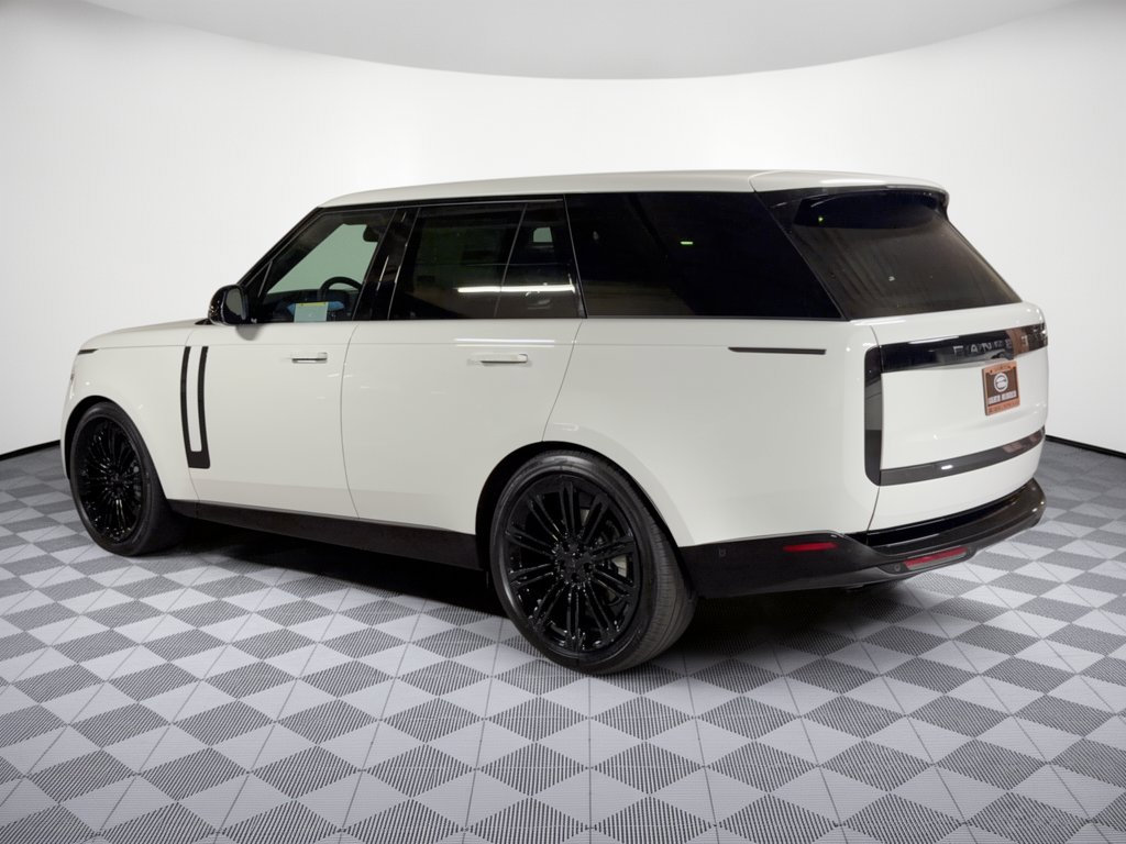 New 2026 Land Rover Range Rover SE AWD/4WD image 3