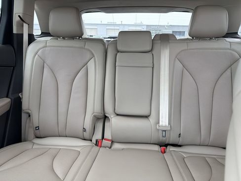 Certified 2022 Lincoln Nautilus Reserve w/ Equipment Group 202A image 19