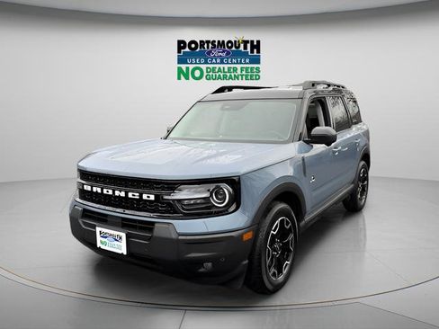 Certified 2025 Ford Bronco Sport Outer Banks w/ Outer Banks Tech Package+ AWD/4WD image 14
