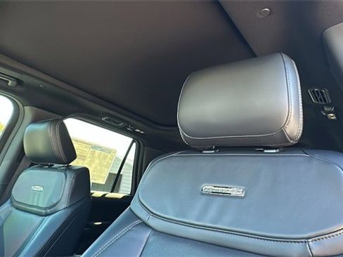 New 2025 Ford Expedition Max Platinum w/ Stealth Performance Package image 31