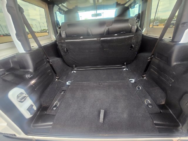 Used 2023 Jeep Wrangler Sport AWD/4WD image 37