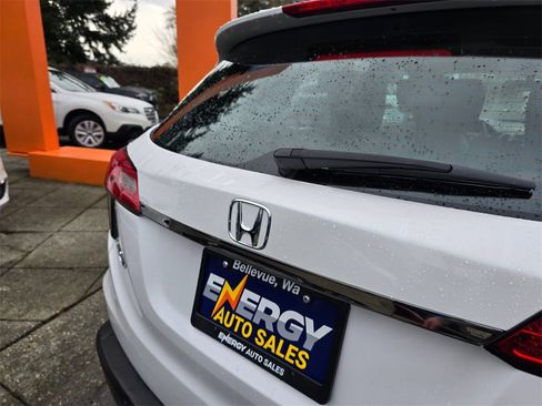 Used 2022 Honda HR-V LX image 17