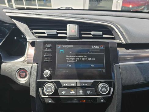 Used 2019 Honda Civic EX image 11