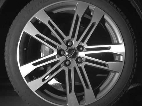 Used 2018 Audi SQ5 Premium Plus AWD/4WD image 12