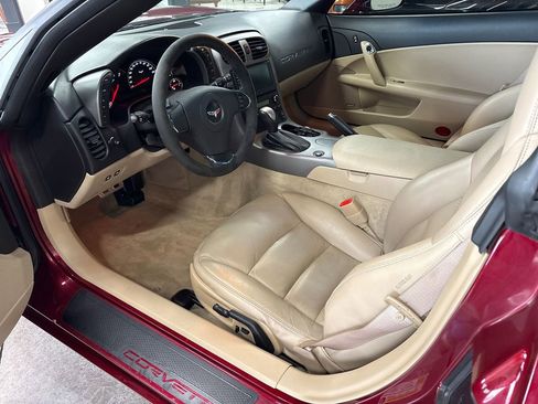 Used 2007 Chevrolet Corvette Coupe w/ Preferred Equipment Group image 37