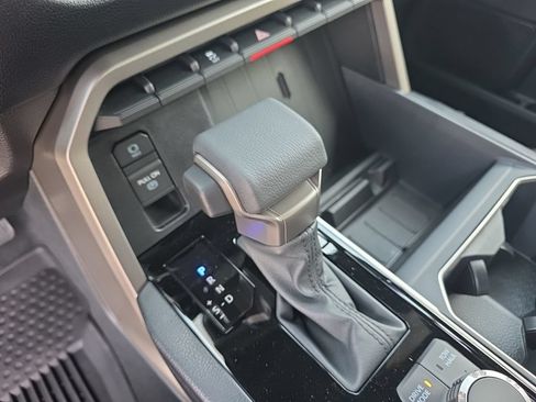 New 2026 Toyota Tundra SR5 AWD/4WD image 25
