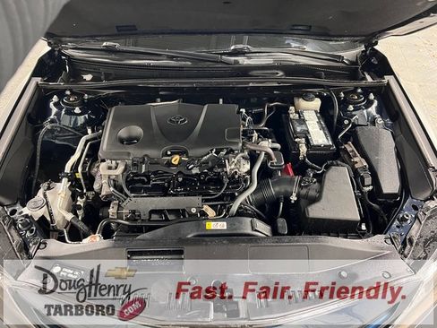 Used 2021 Toyota Camry SE image 25