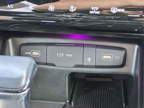Certified 2024 Hyundai Santa Cruz Limited AWD/4WD image 20