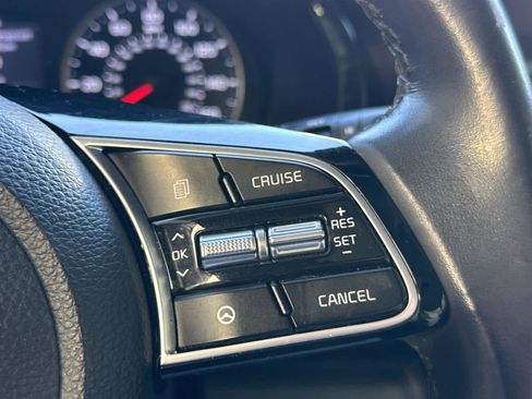 Used 2022 Kia Seltos EX image 27