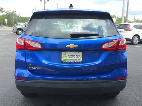 Used 2019 Chevrolet Equinox LS FWD image 6