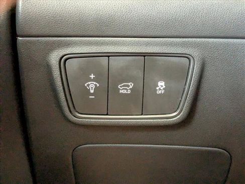 Used 2024 Hyundai Tucson Limited FWD image 12