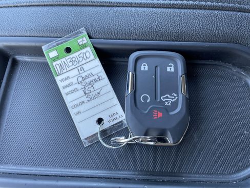 Used 2019 Chevrolet Silverado 1500 RST image 30