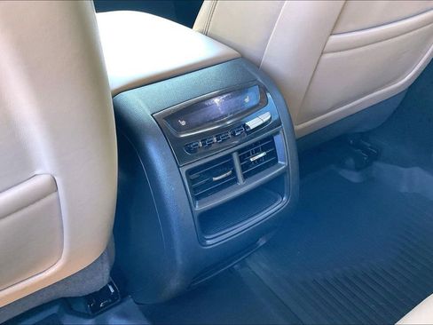 Used 2020 Cadillac XT5 Sportv w/ Platinum Package image 29