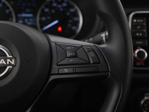 Used 2024 Nissan Kicks S image 24