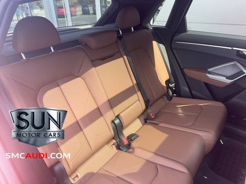 Certified 2025 Audi Q3 2.0T Premium Plus w/ Premium Plus Package image 12