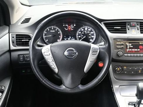 Used 2013 Nissan Sentra SR w/ Driver Pkg FWD image 23