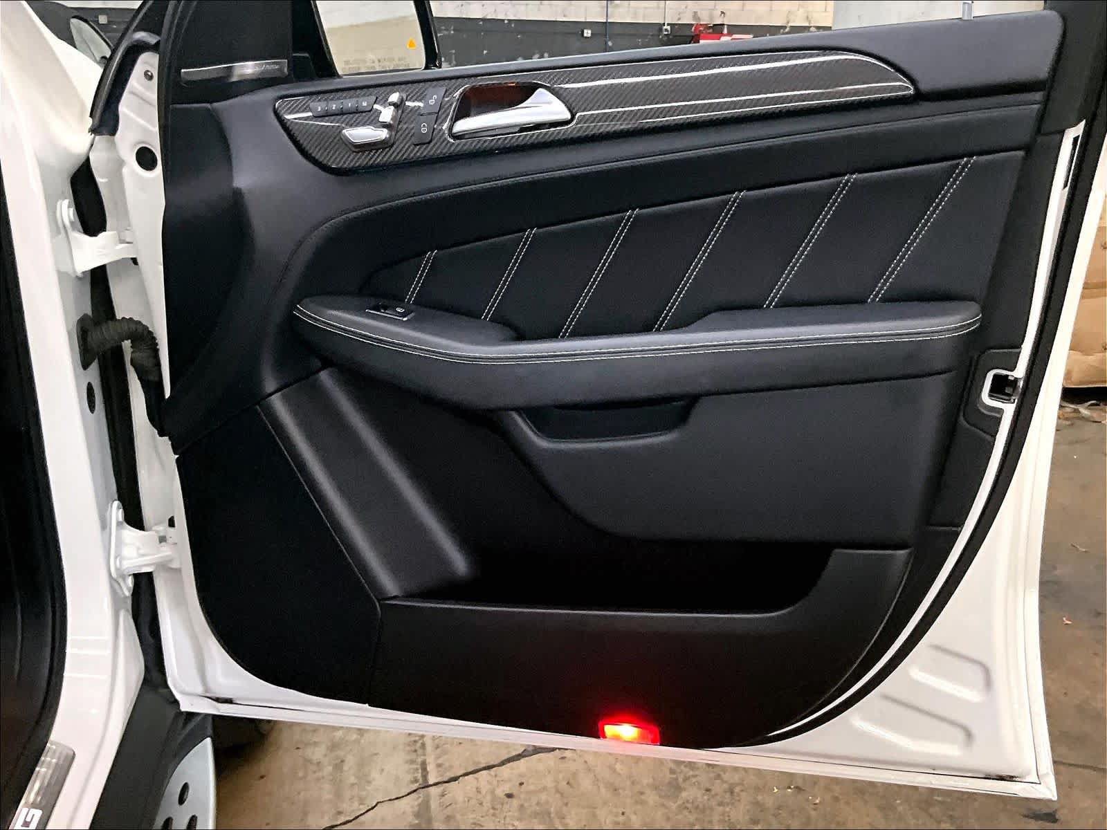 Used 2019 Mercedes-Benz GLE 63 AMG S image 28