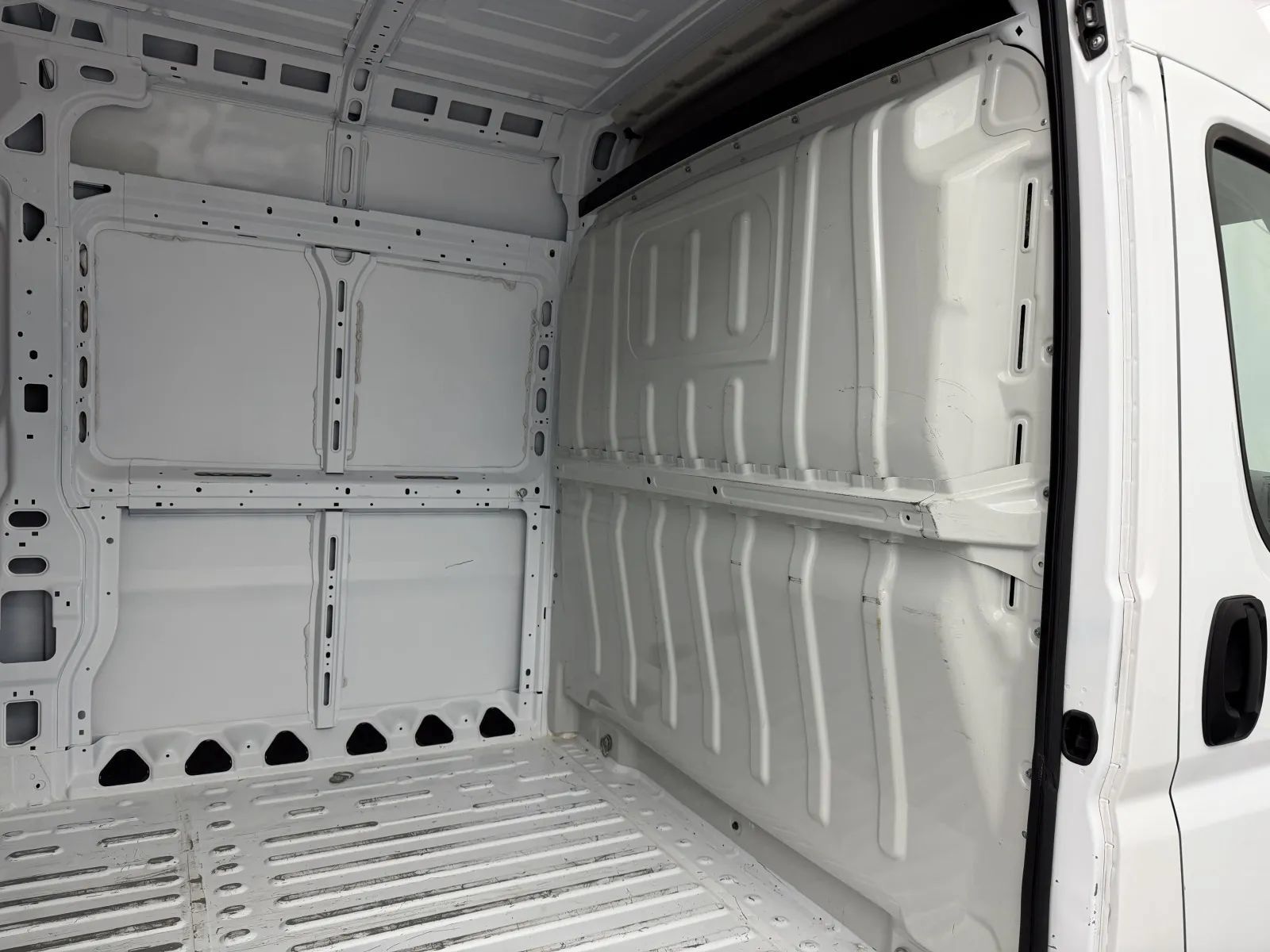 Used 2021 RAM ProMaster 2500 FWD image 27