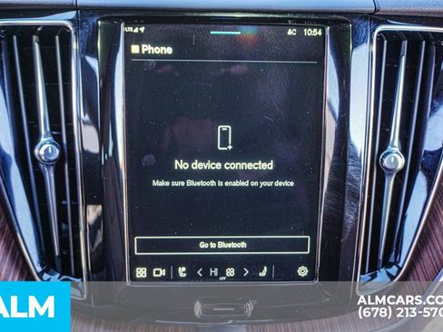 Used 2024 Volvo XC60 T8 Plus w/ Climate Package image 39