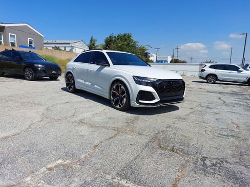 Used 2023 Audi RS Q8 w/ Black Optic Package AWD/4WD image 2