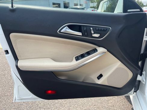 Used 2018 Mercedes-Benz CLA 250 4MATIC image 12