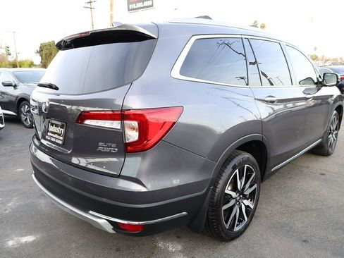 Used 2019 Honda Pilot Elite image 4