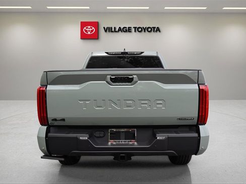 New 2025 Toyota Tundra Limited image 6