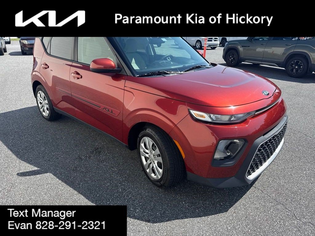 Used 2020 Kia Soul LX FWD image 3