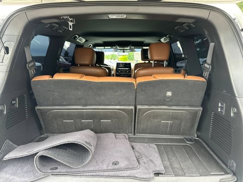 Used 2023 INFINITI QX80 Sensory w/ Cargo Package AWD/4WD image 40