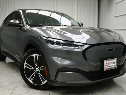 Used 2021 Ford Mustang Mach-E Select w/ Comfort/Appearance Package
