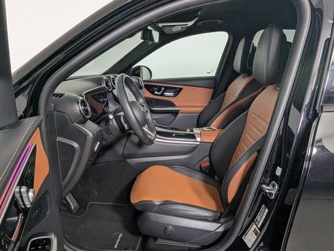 Used 2023 Mercedes-Benz GLC 300 image 11