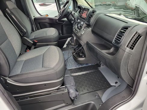 New 2026 RAM ProMaster 2500 w/ Convenience Group FWD image 14