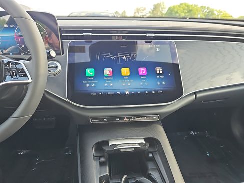 New 2026 Mercedes-Benz E 350 Sedan image 21
