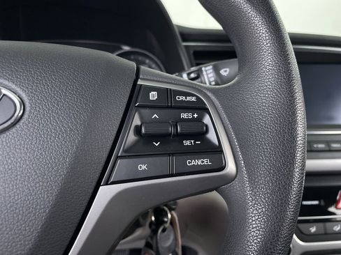 Used 2018 Hyundai Elantra SEL image 26