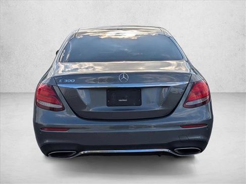 Used 2017 Mercedes-Benz E 300 image 6