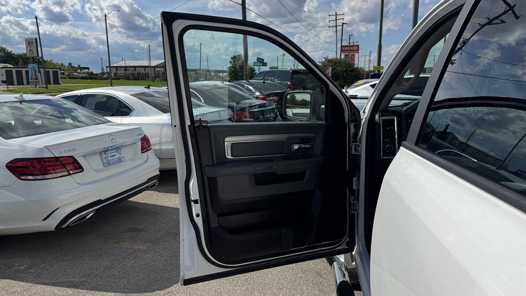 Used 2019 RAM 1500 Big Horn AWD/4WD image 14