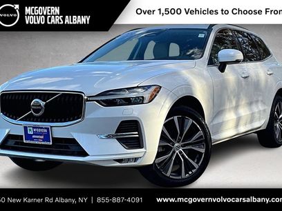 Certified 2022 Volvo XC60 B5 Momentum w/ Climate Package