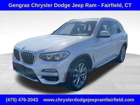 Used 2018 BMW X3 xDrive30i w/ Driving Assistance Package AWD/4WD image 3